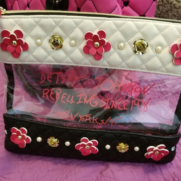 Betsey Johnson Purse/Makeup Bag Combo - Picture 3 of 3